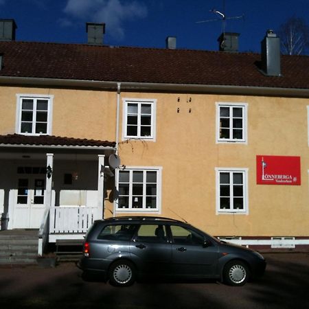 Loenneberga Vandrarhem & Hostel מראה חיצוני תמונה