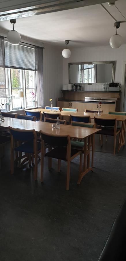 Loenneberga Vandrarhem & Hostel מראה חיצוני תמונה